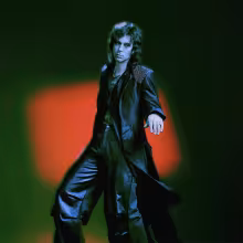 https://cdn-images.dzcdn.net/images/artist/285775c9e1cd35286a737f71792761f5/1000x1000-000000-80-0-0.jpg