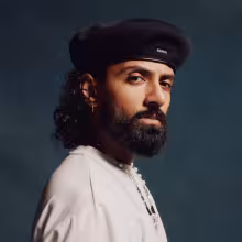 https://cdn-images.dzcdn.net/images/artist/a8c9713d56e85e0f77d48f0803a2b0bb/1000x1000-000000-80-0-0.jpg