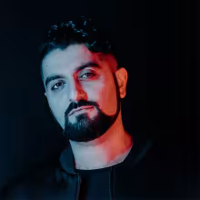 https://cdn-images.dzcdn.net/images/artist/ca7eaaaf9ed321cd43b474995d59db90/1000x1000-000000-80-0-0.jpg